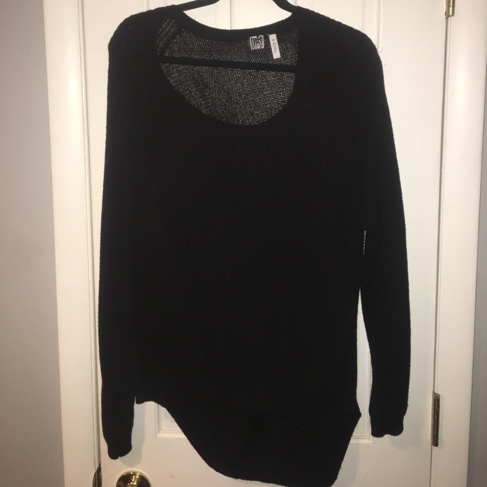 Black oversized sweater