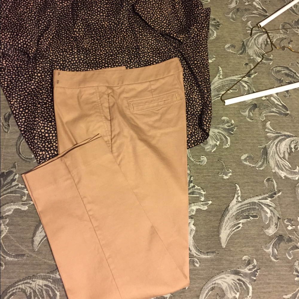 Express Editor Cropped Dress pants Size 4