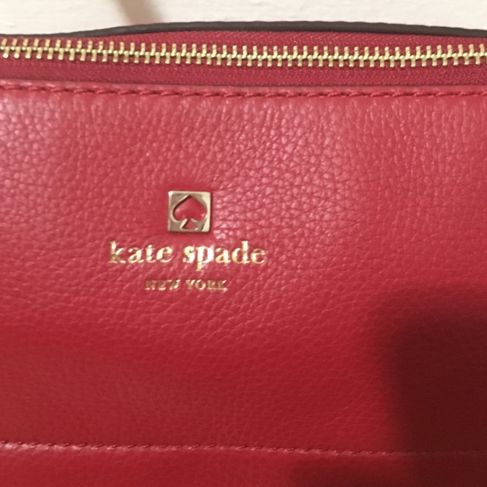 Kate Spade tote - Picture 2 of 5