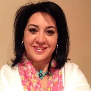 Meet your Posher, Nelda