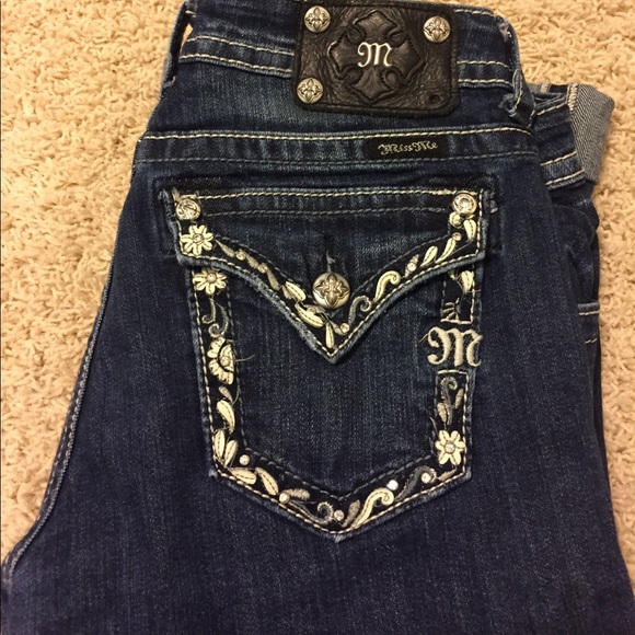 Miss Me capris - Picture 3 of 3