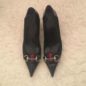 Gucci black pumps