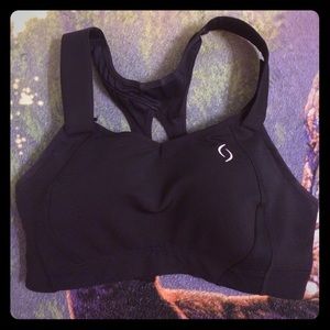 Moving Comfort (Brooks Running) sports bra