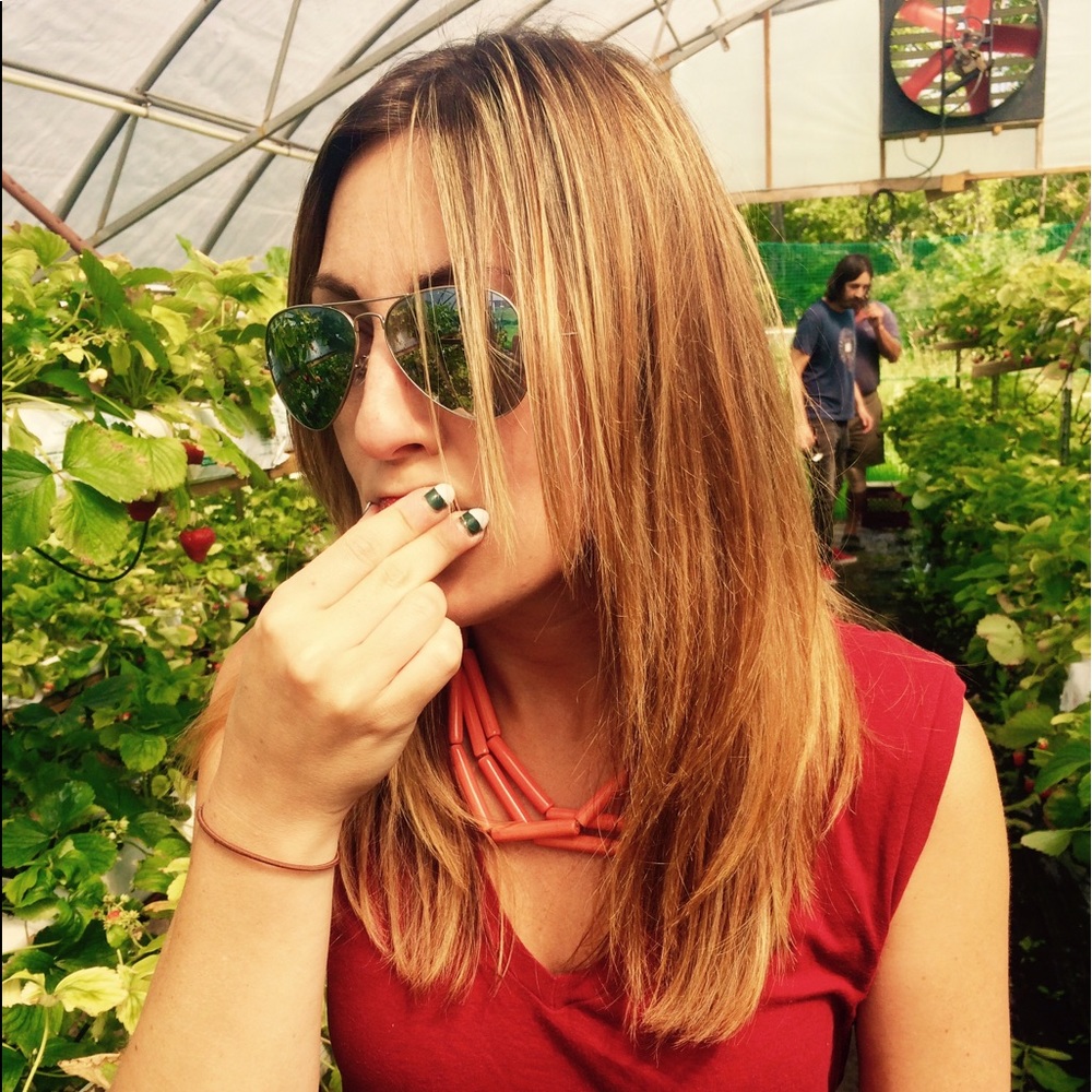 Meet your Posher, Jade