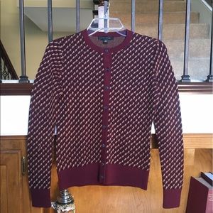 •Ann Taylor• Maroon Geometric Print Cardigan Sz XS