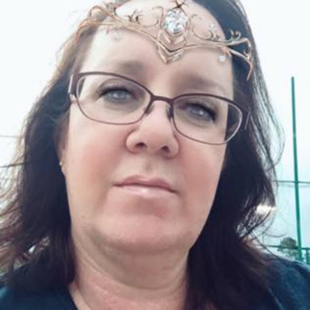 Meet your Posher, Deana