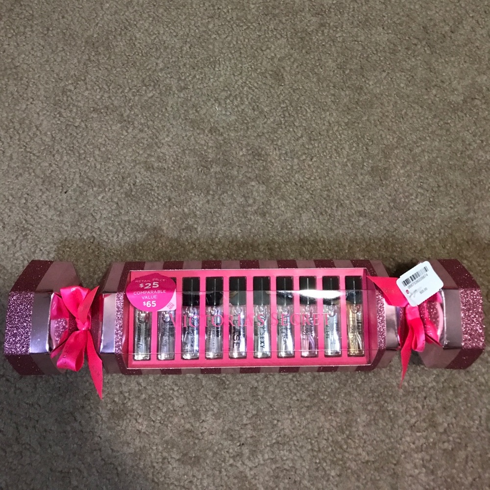 VICTORIA SECRET MINI PERFUME SET