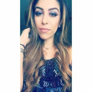 Meet your Posher, Vanesa