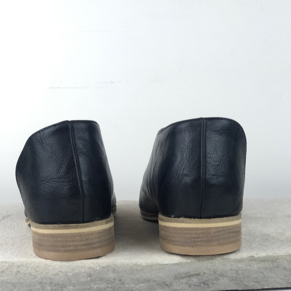 Cut Out Pointy Flats Similar to Mont Blanc Flat - Picture 6 of 6