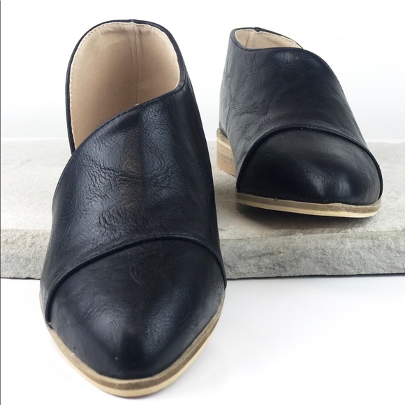 Cut Out Pointy Flats Similar to Mont Blanc Flat - Picture 4 of 6