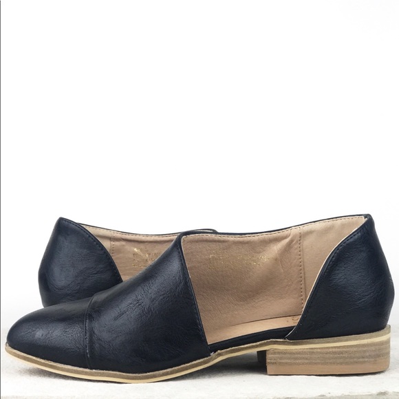 Cut Out Pointy Flats Similar to Mont Blanc Flat - Picture 5 of 6