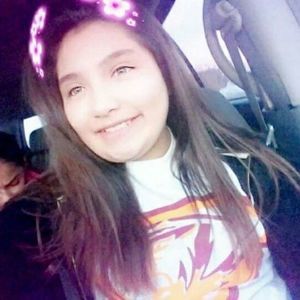 Meet your Posher, Jasmine