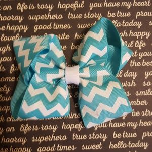 🎀 Blue chevron bow 🎀
