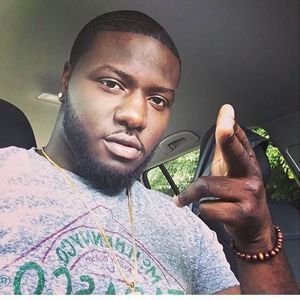 Meet your Posher, Akeem