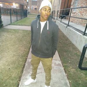 Meet your Posher, Cedrick