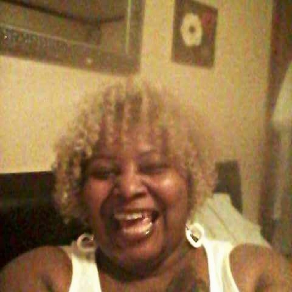 Meet your Posher, Zina