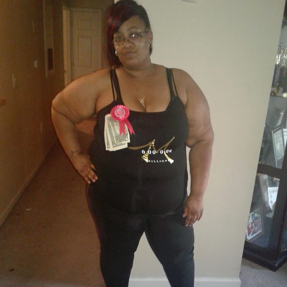 Meet your Posher, Joyce - Picture 1 of 1