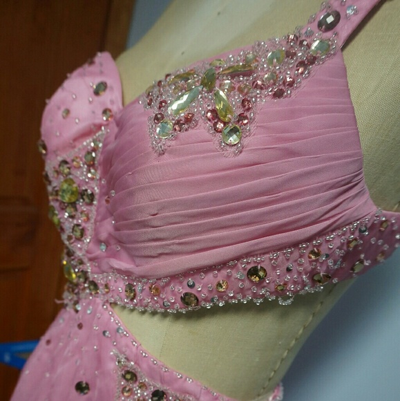 Jeweled Evening Gown/Prom Dress with Long Train - Picture 3 of 8
