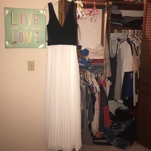 Size 10 Black & white dress