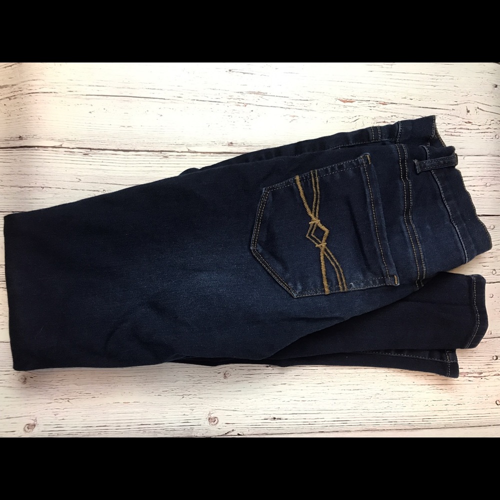 ❗️4 items for $8 ❗️Mudd jeans