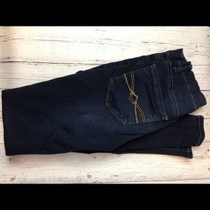 ❗️4 items for $8 ❗️Mudd jeans