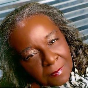 Meet your Posher, Janet