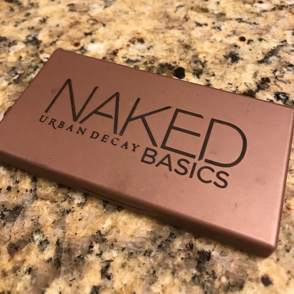Urban Decay Naked Basic