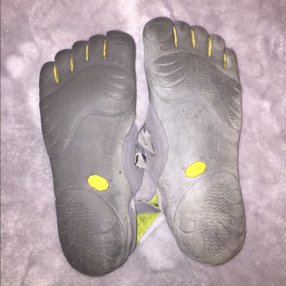 Vibrams - Picture 3 of 3