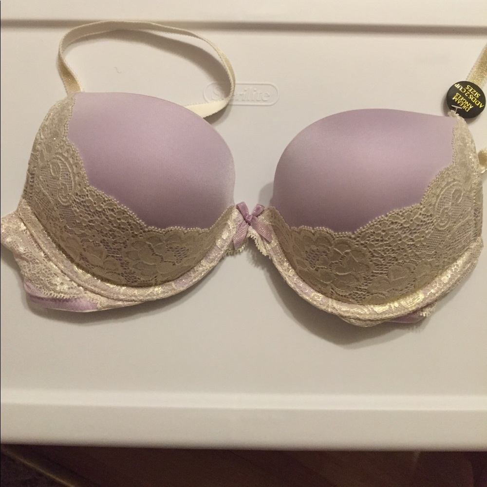 NWT VS Dream Angels Push-up bra 32B