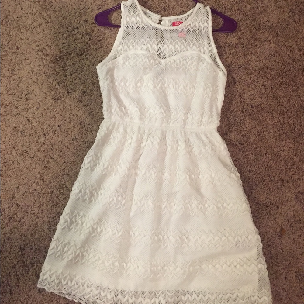White chevron patterned dress