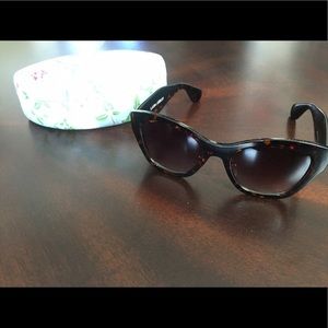 Laura Ashley Oversized Cats Eye Sunglasses