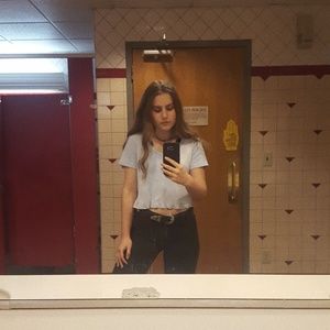 Meet your Posher, Alina