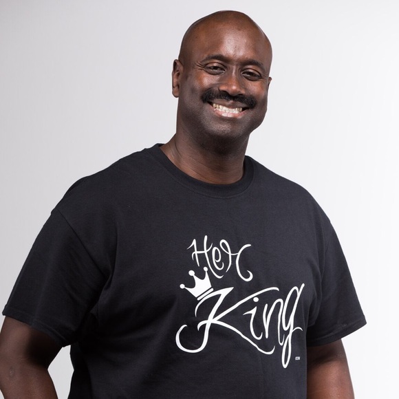 Her King - Picture 2 of 2