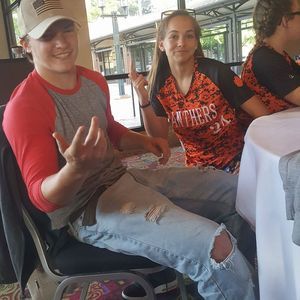 Meet your Posher, Hannah