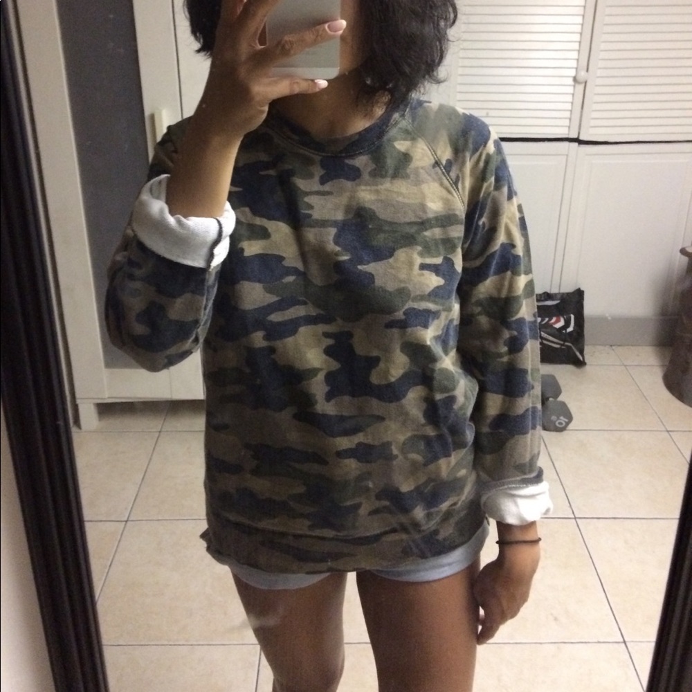 J. Crew Camo Sweater Size Medium