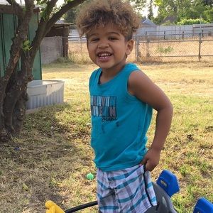 Meet your Posher, Fatima