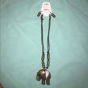 NWT Tribal elephant necklace with earrings!