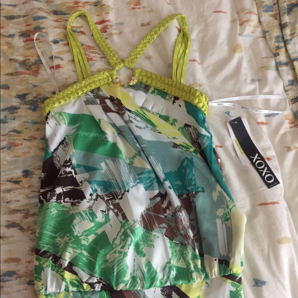 Xoxo never worn top size small