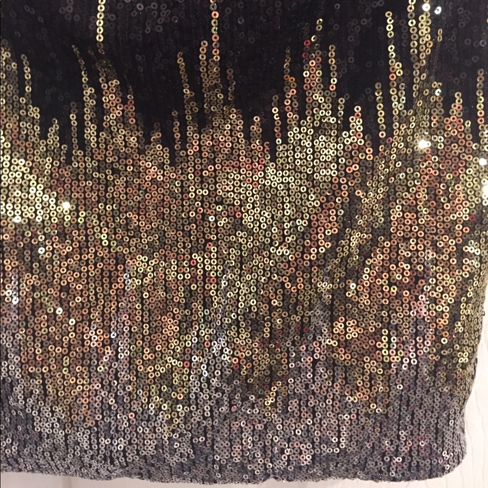 Glitter bandaid skirt - Picture 3 of 4