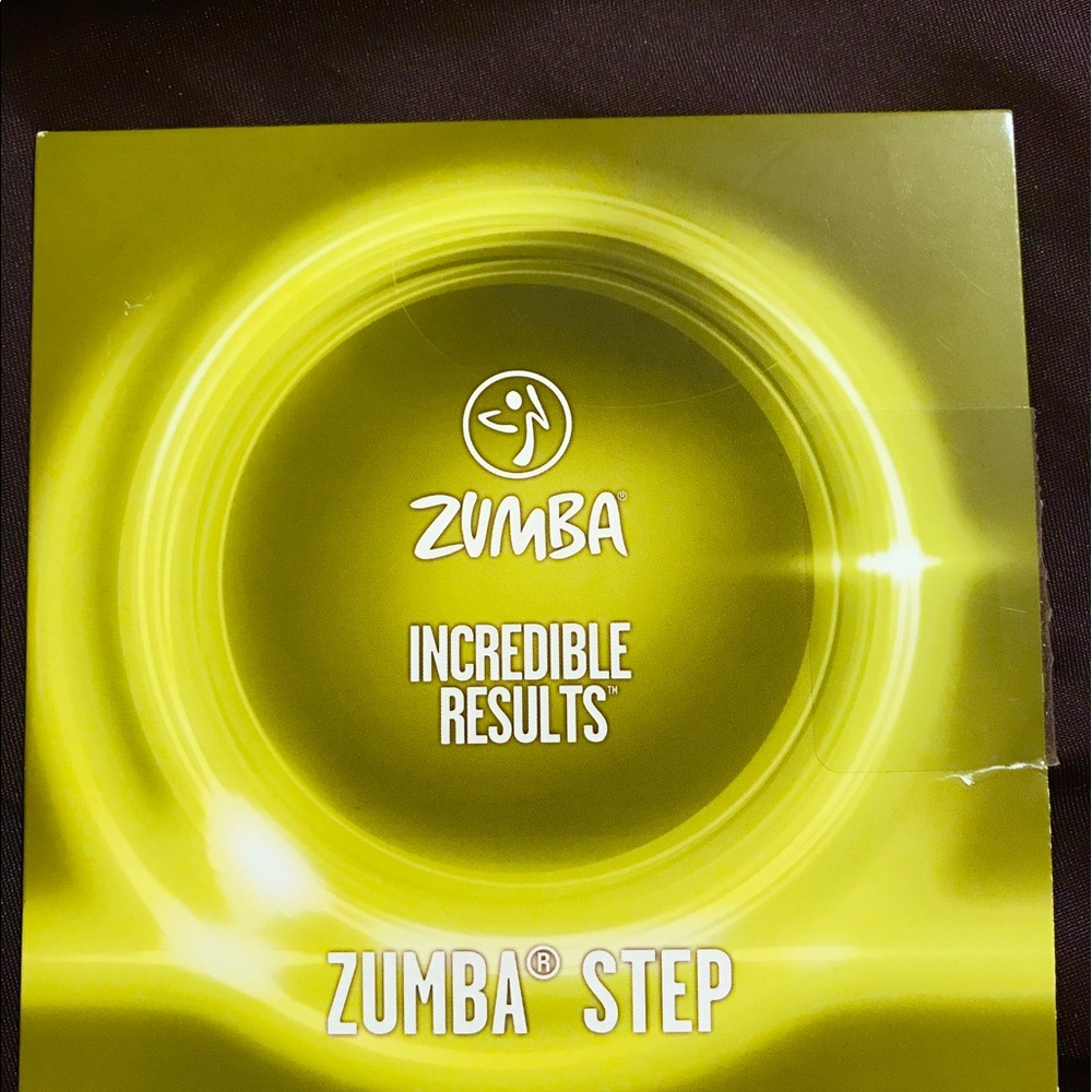 Zumba workout program/dvds - Picture 3 of 6