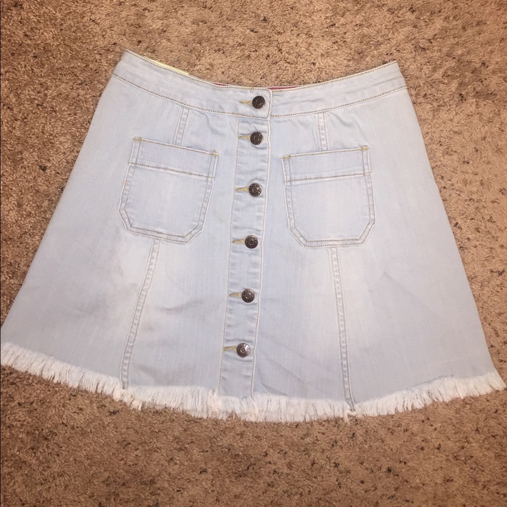 NWT denim frayed skirt