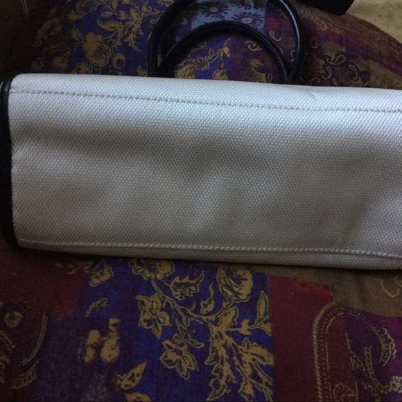 DKNY handbag Black and White canvas New - Picture 4 of 5