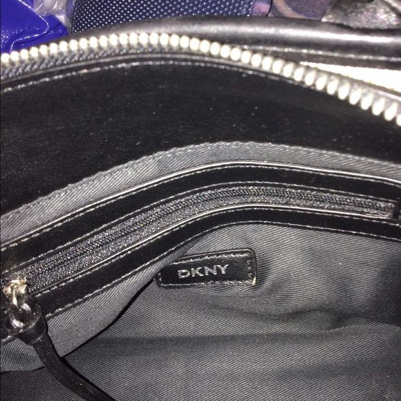 DKNY handbag Black and White canvas New - Picture 5 of 5