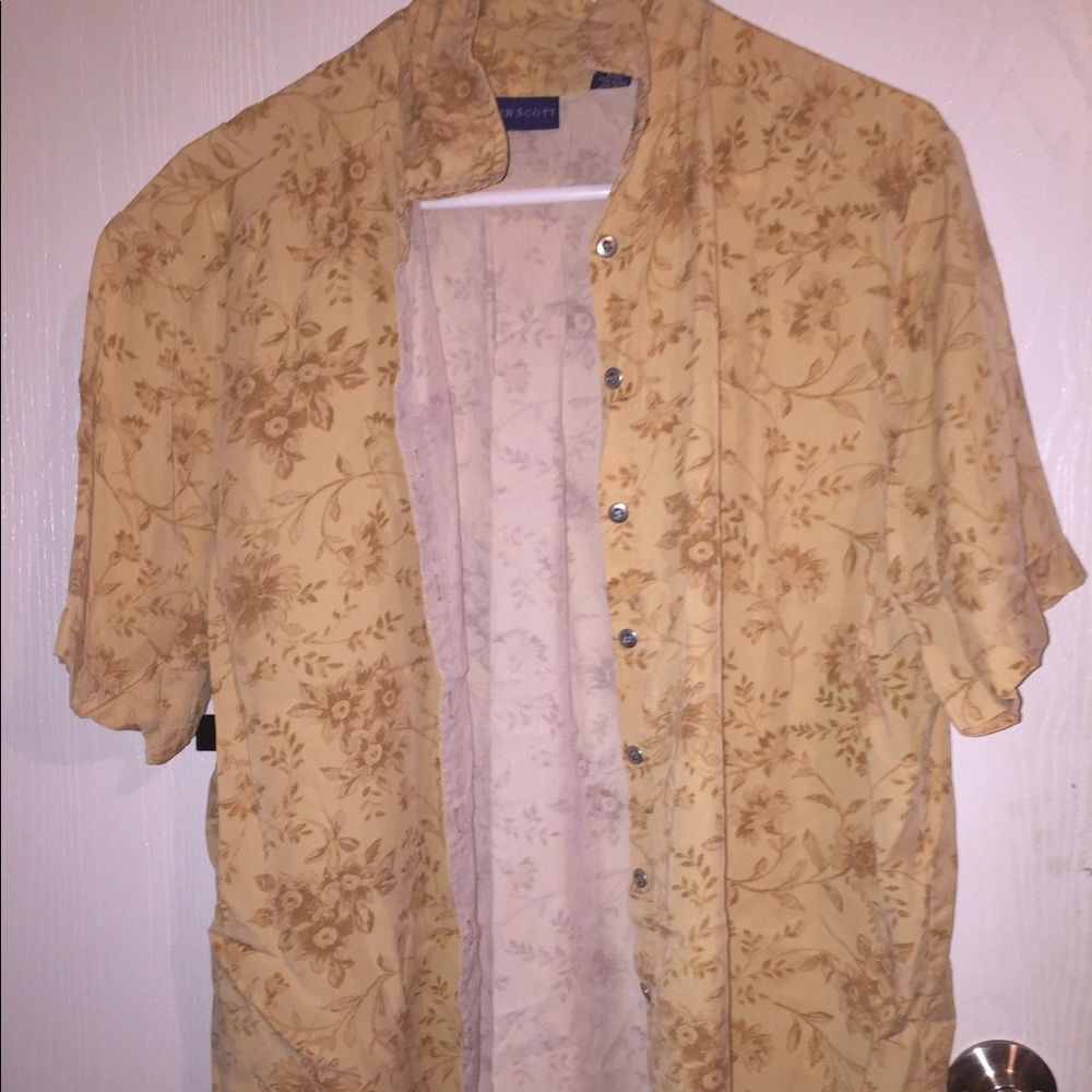 women's button up tee