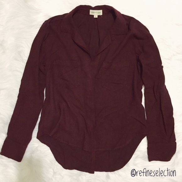 Cloth and Stone Shirttail Split Back Button Down - Picture 2 of 6