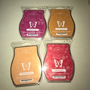 4 scentsy bars