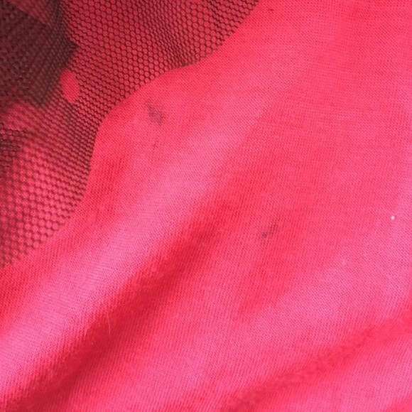 Fossil coral tank with polka dot mesh - Picture 4 of 4