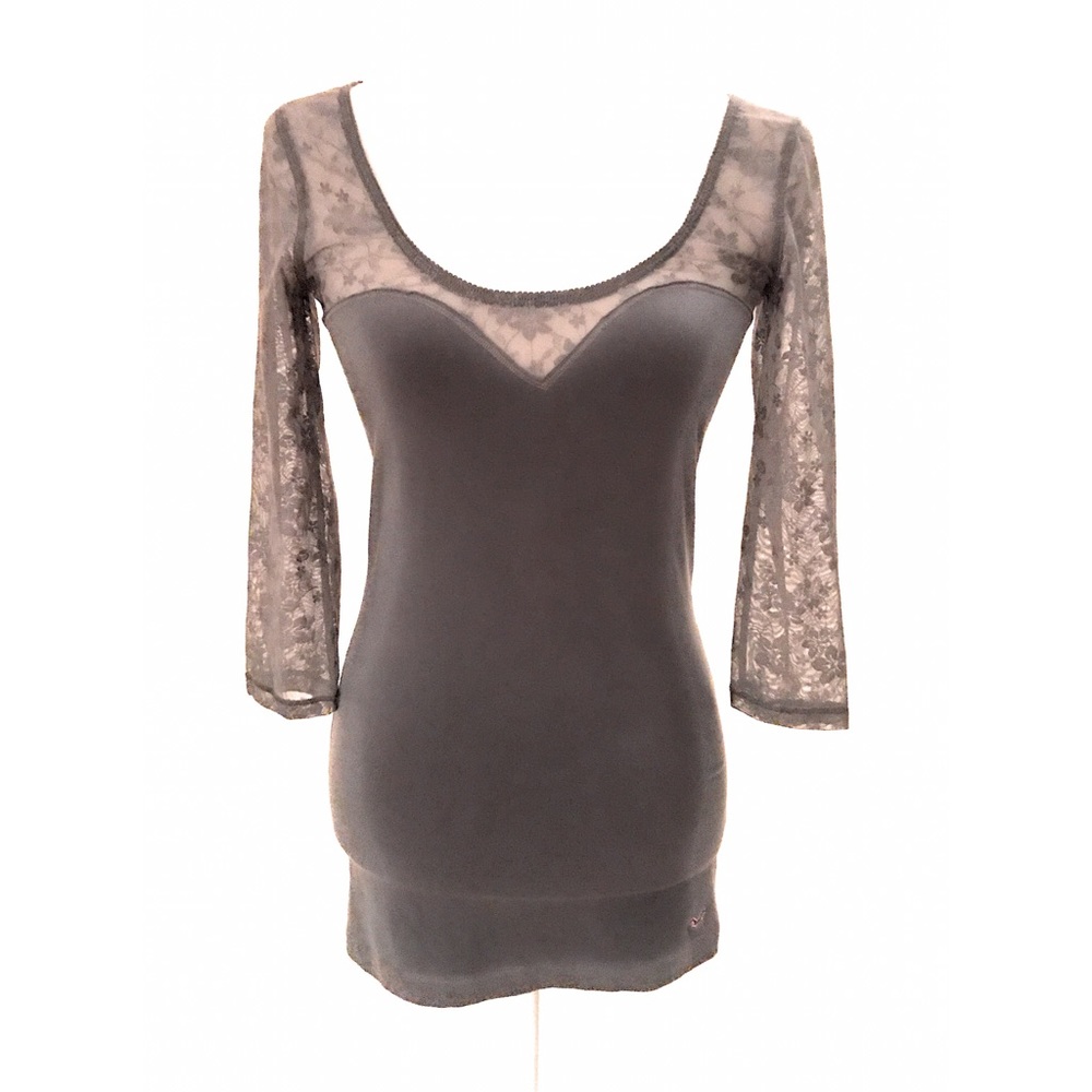 🔥summer❗️hollister sexy top