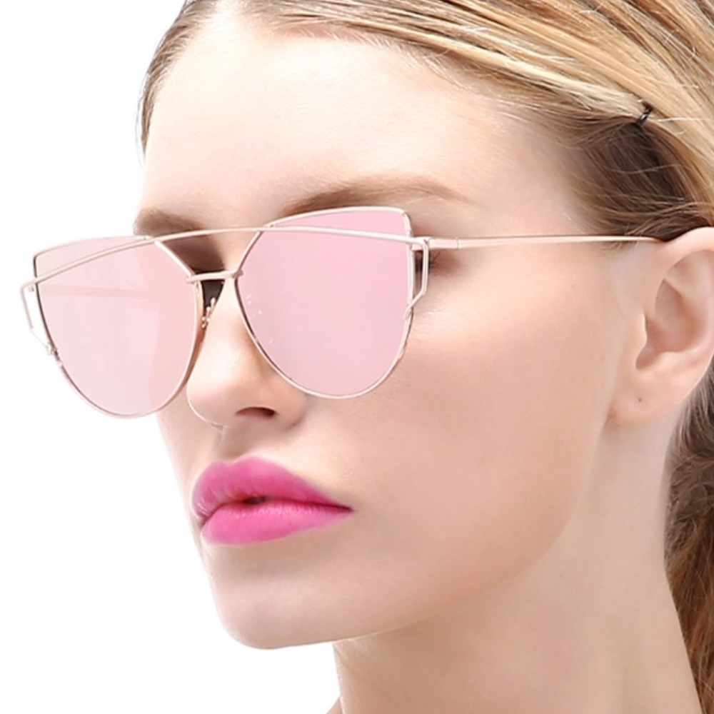 🔥 CLEARANCE PINK mirrored reflective sunglasses - Picture 2 of 5