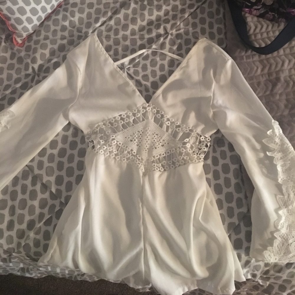 ⚡️SALE⚡️White Lace Romper
